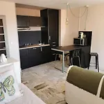 Апартаменты Avec Vue Тулон