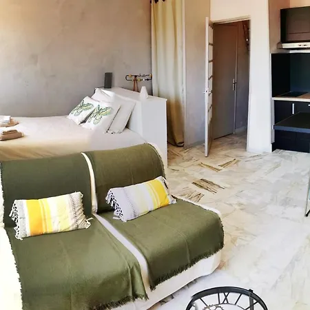 Apartment Studio Avec Vue *